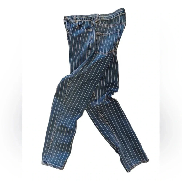 American  Eagle Pinstripe Mom Jeans Size 4 - Picture 2 of 10